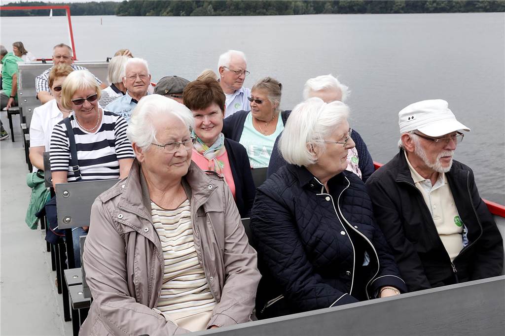 Ein Verwandtentreffen hatten die Fahrgäste veranstaltet, dei am Nachmittag über den Stausee schipperten., Sie waren unter anderem aus Köln, Magdeburg und Fürstenau angereist.