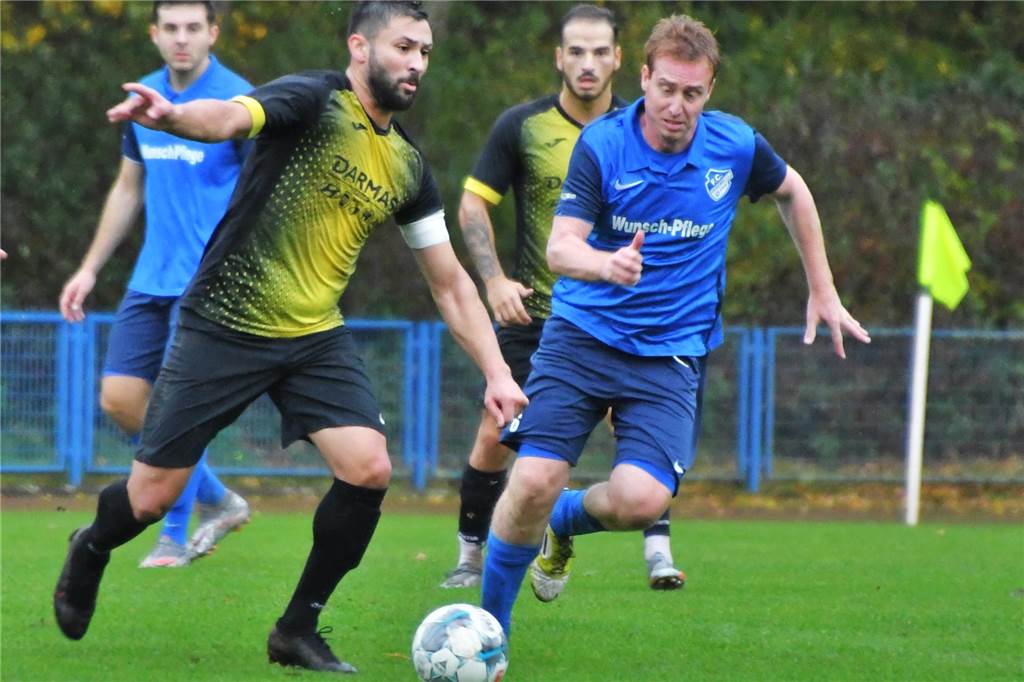 Frohlinder Trainer Michael Wurst und Stefan Hoffmann schmieden Zukunftspläne Ein Vorbild an Kampfgeist ist Frohlindes Spielertrainer Stefan Hoffmann (r.).