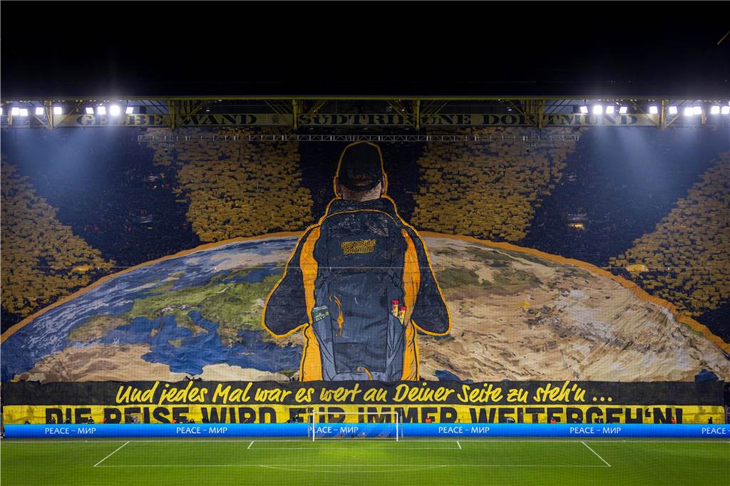 Eine große Choreografie zum Spiel in der Champions League gegen den FC Chelsea. 