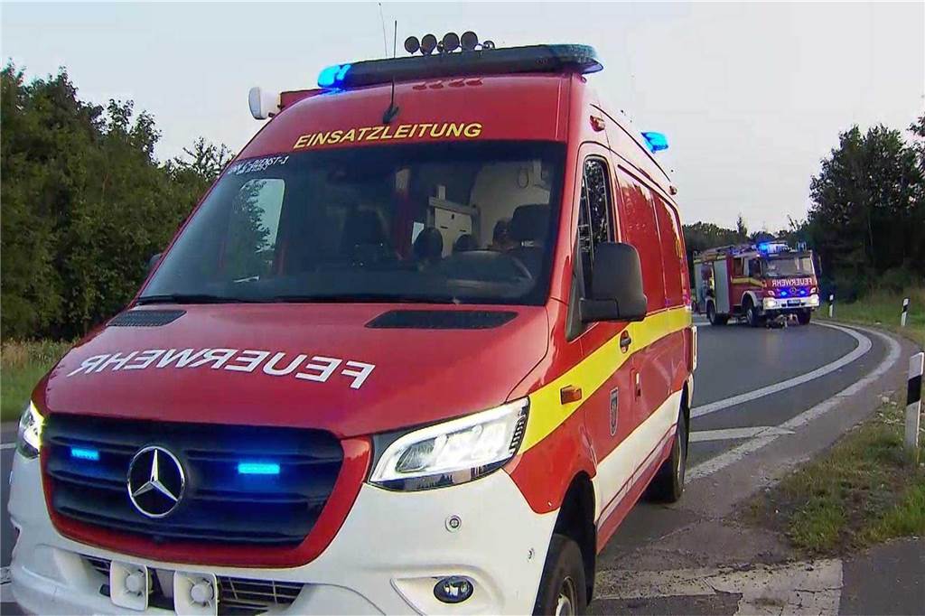 Eindrücke der Unfallstelle im Kreuz Dortmund/Unna von A44 und A1.