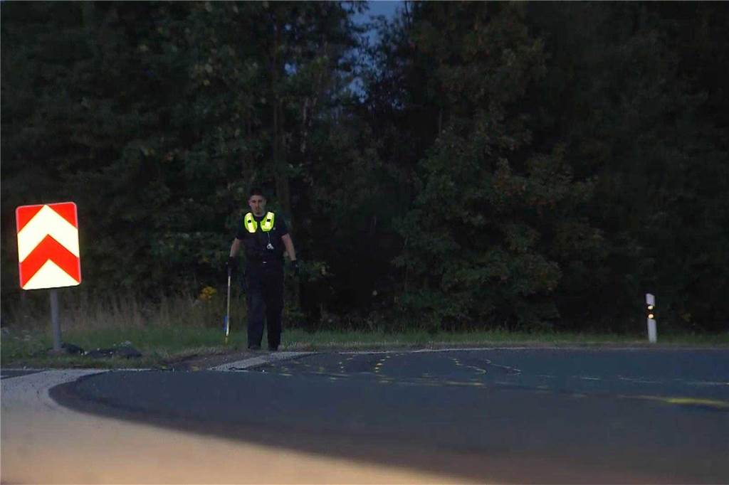 Eindrücke der Unfallstelle im Kreuz Dortmund/Unna von A44 und A1.