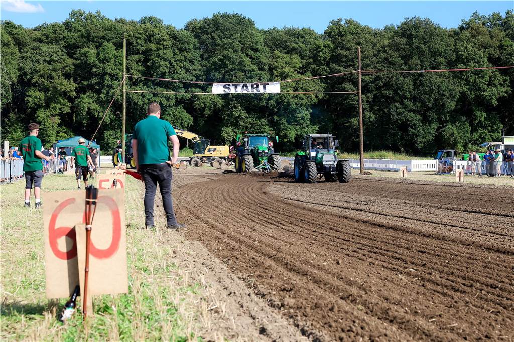 Eindrücke in Bildern durch die Veranstaltung "Trek de Bomstamm"