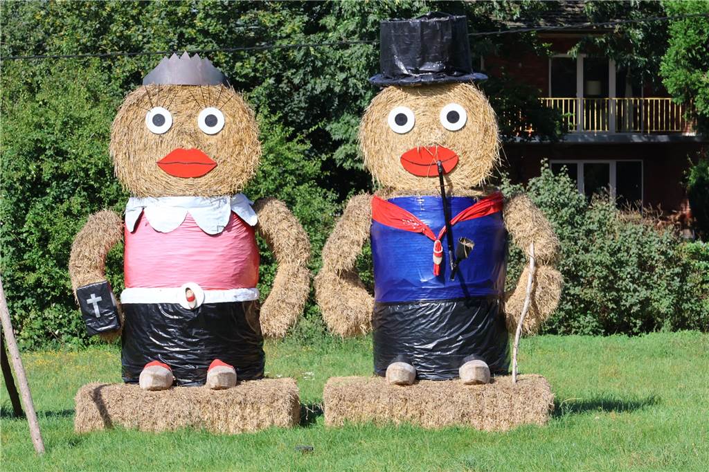 Eindrücke vom Aufmarsch der Trachtenschützengilde Üfte-Overbeck auf der Festwiese in Schermbeck