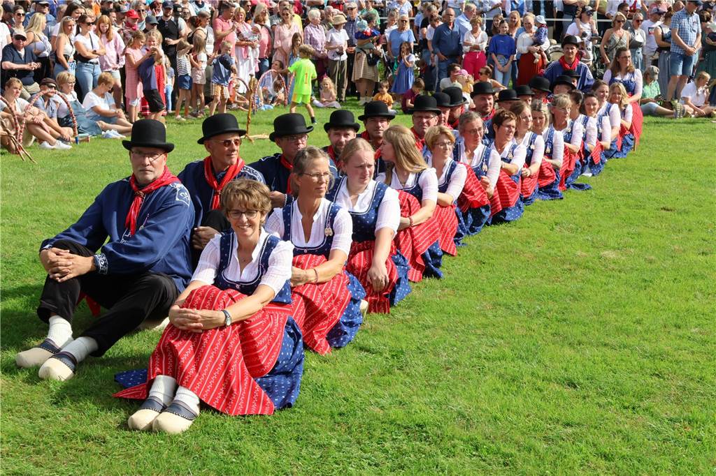 Eindrücke vom Aufmarsch der Trachtenschützengilde Üfte-Overbeck auf der Festwiese in Schermbeck