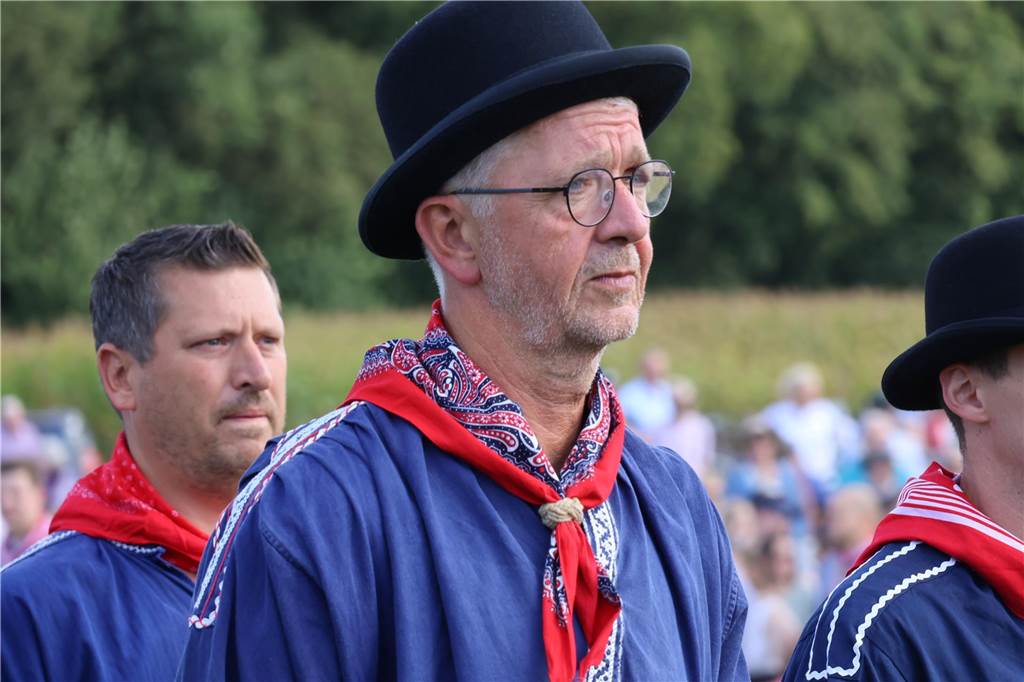 Eindrücke vom Aufmarsch der Trachtenschützengilde Üfte-Overbeck auf der Festwiese in Schermbeck