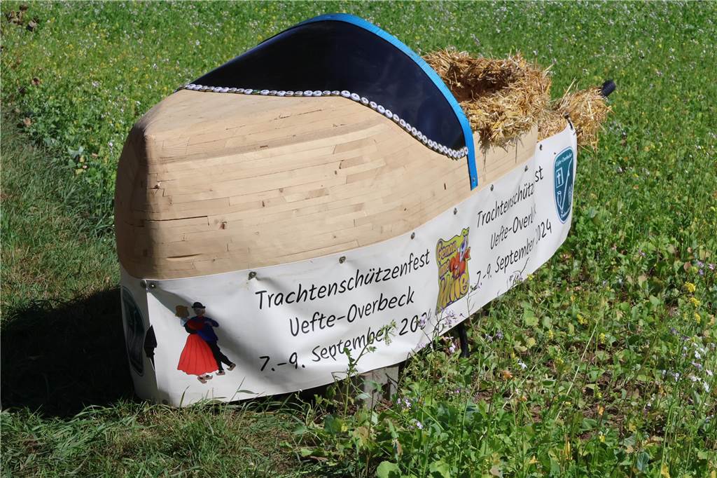 Eindrücke vom Aufmarsch der Trachtenschützengilde Üfte-Overbeck auf der Festwiese in Schermbeck