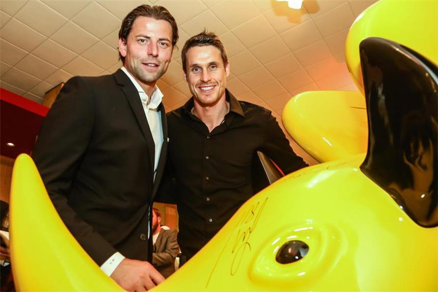 Weidenfeller und Kehl beim Charity Dinner Eindrücke vom Charity Dinner zugunsten der Stiftung Roter Keil im Westfälischen Industrieklub in Dortmund.