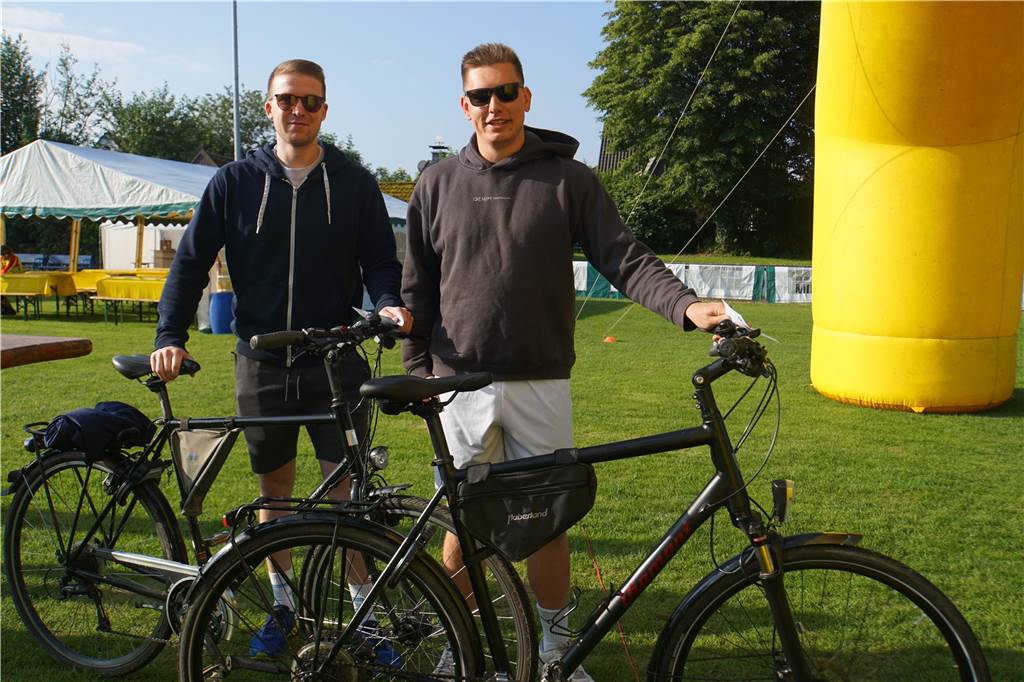 Eindrücke vom den Starts der Radtouristikfahrt in Herbern
