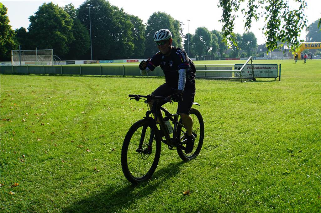 Eindrücke vom den Starts der Radtouristikfahrt in Herbern