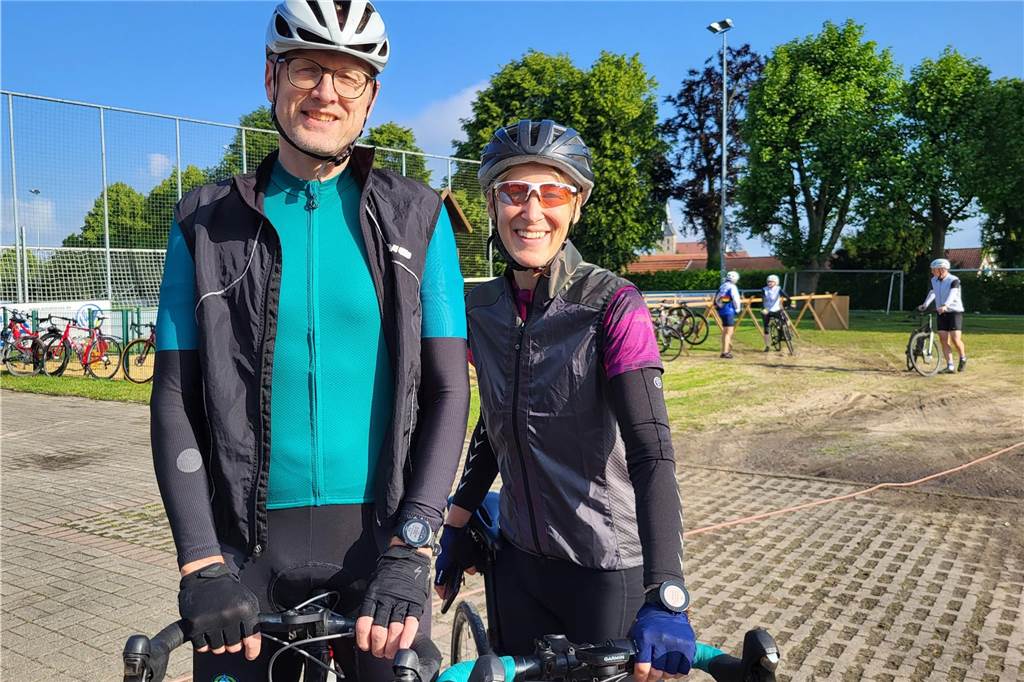 Eindrücke vom den Starts der Radtouristikfahrt in Herbern
