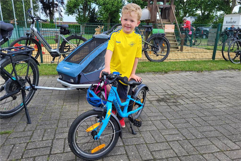 Eindrücke vom den Starts der Radtouristikfahrt in Herbern