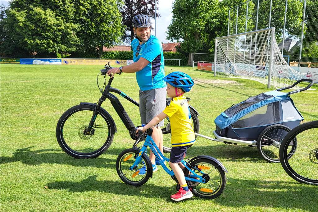Eindrücke vom den Starts der Radtouristikfahrt in Herbern