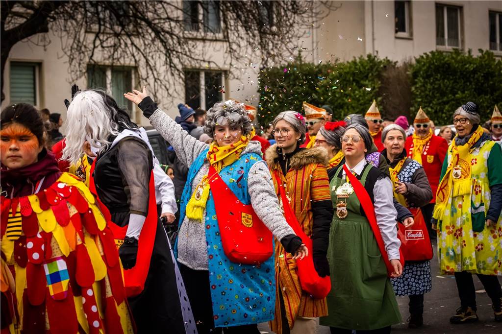 Eindrücke vom Dortmunder Rosenmontagszug 2023 in der Nordstadt