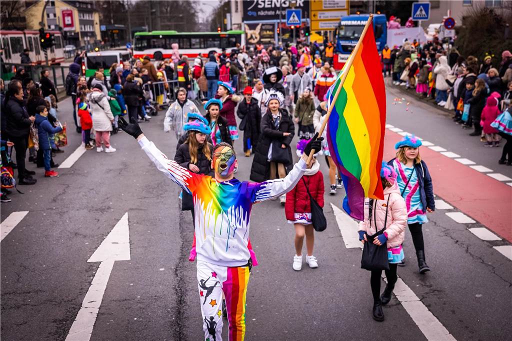 Eindrücke vom Dortmunder Rosenmontagszug 2023 in der Nordstadt