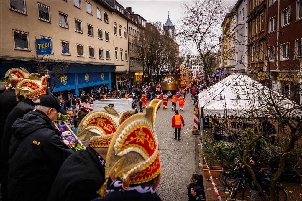 Eindrücke vom Dortmunder Rosenmontagszug 2023 in der Nordstadt