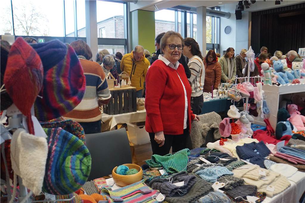 Eindrücke vom ersten Kreativmarkt "DAHbastelei" in Herbern am Sonntag (17.11).