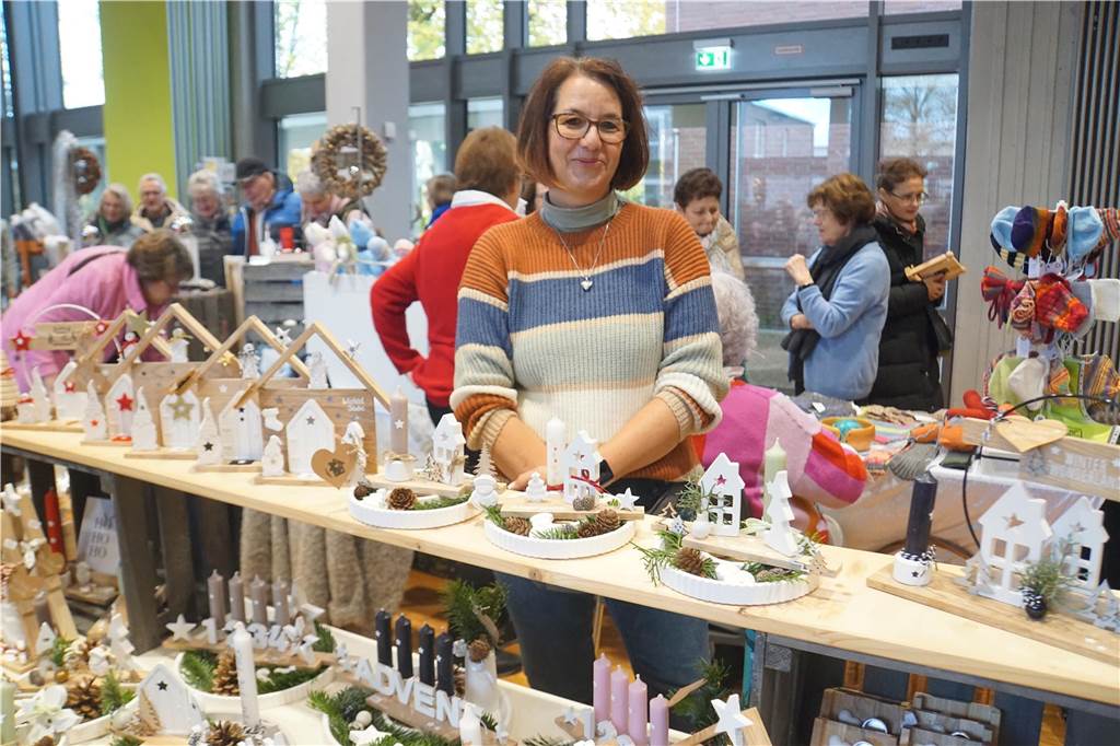 Eindrücke vom ersten Kreativmarkt "DAHbastelei" in Herbern am Sonntag (17.11).