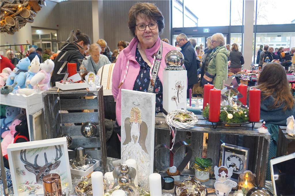 Eindrücke vom ersten Kreativmarkt "DAHbastelei" in Herbern am Sonntag (17.11).