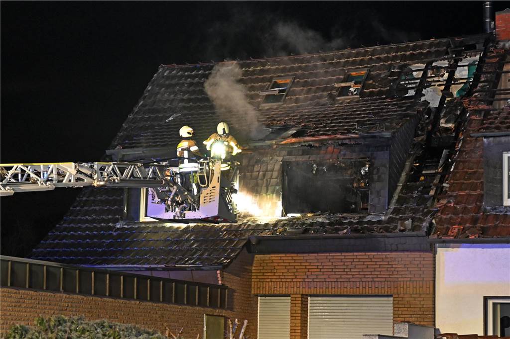 Eindrücke vom Feuerwehreinsatz an der Ellerbruchstraße in Dorsten