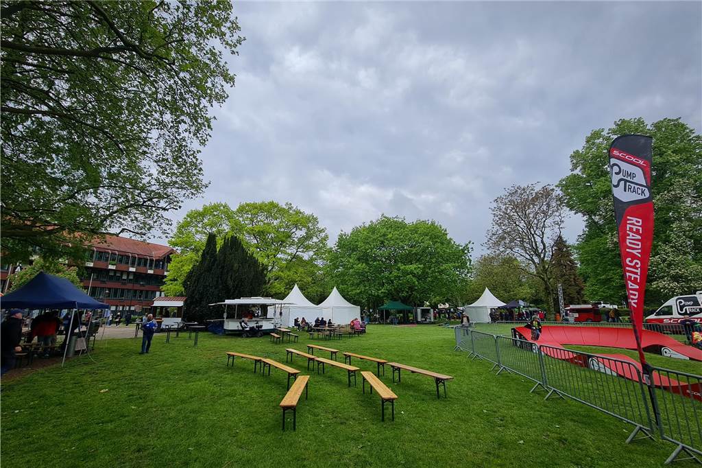 Eindrücke vom Fietsenfest im Galen-Park.