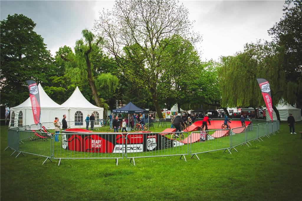 Eindrücke vom Fietsenfest im Galen-Park.