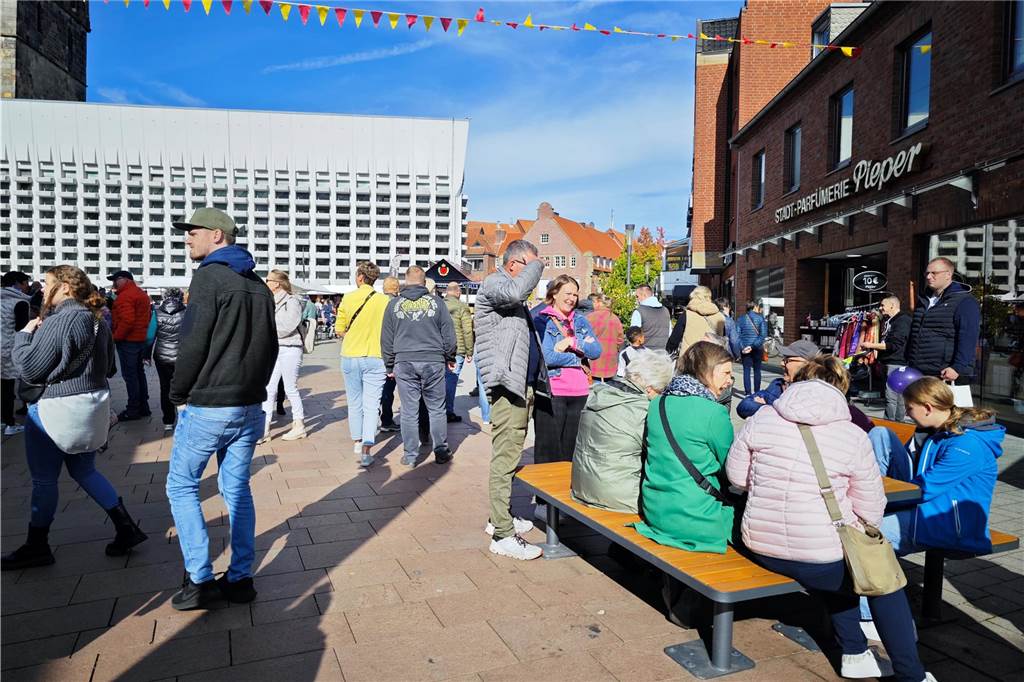 Viele Fotos vom Herbstmarkt in Ahaus: Ein Bummel durch die volle Innenstadt
