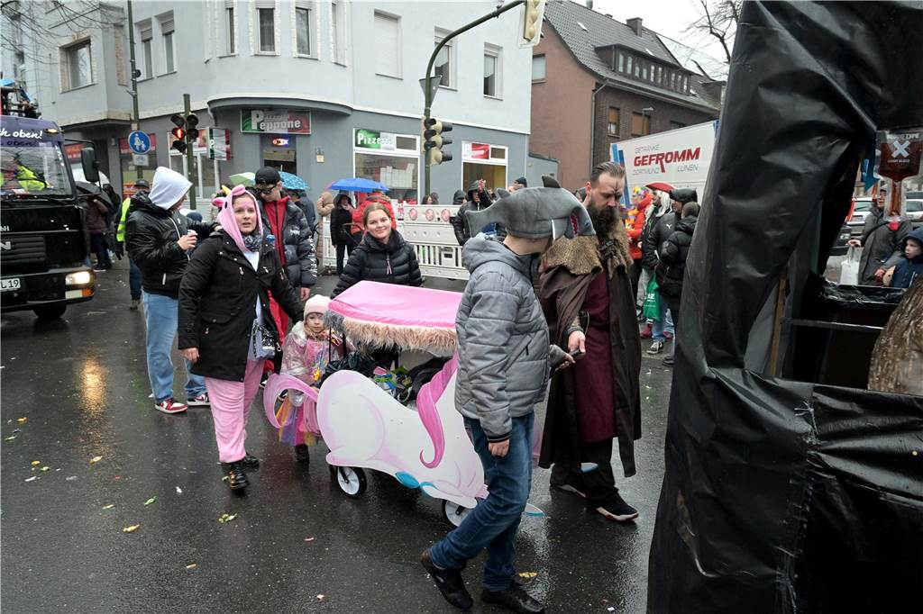 Eindrücke vom Karnevalsumzug 2023 in Lünen-Süd