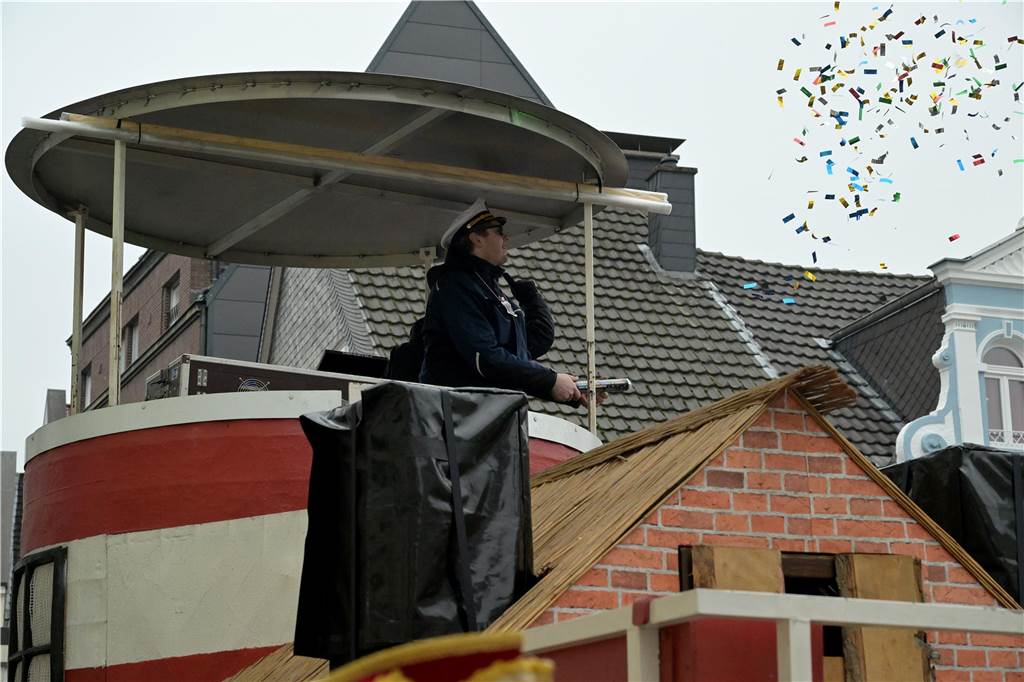 Karnevalsumzug 2023 in Werne: Viele Fotos vom Rosemontag Eindrücke vom Karnevalsumzug 2023 in Werne