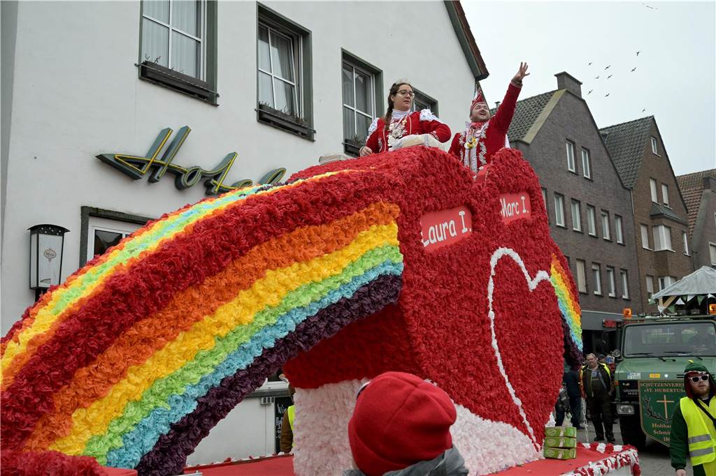 Karnevalsumzug 2023 in Werne: Viele Fotos vom Rosemontag Eindrücke vom Karnevalsumzug 2023 in Werne
