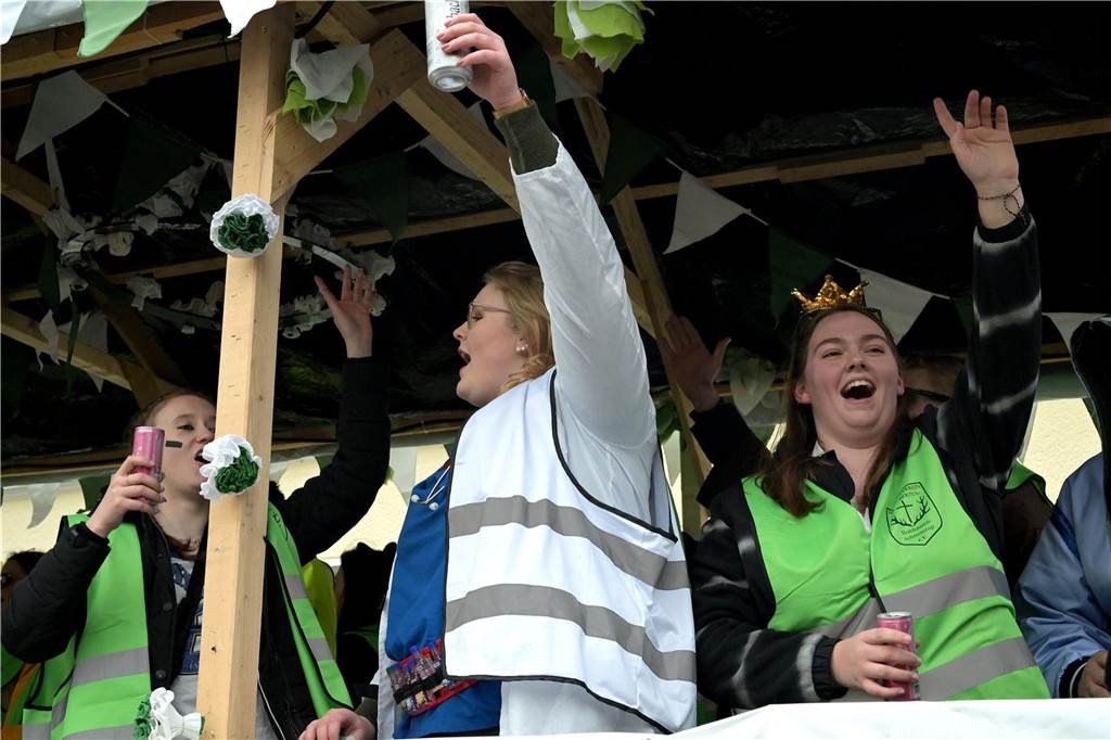 Karnevalsumzug 2023 in Werne: Viele Fotos vom Rosemontag Eindrücke vom Karnevalsumzug 2023 in Werne