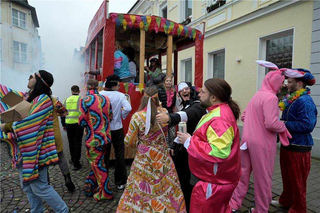 Karnevalsumzug 2023 in Werne: Viele Fotos vom Rosemontag Eindrücke vom Karnevalsumzug 2023 in Werne