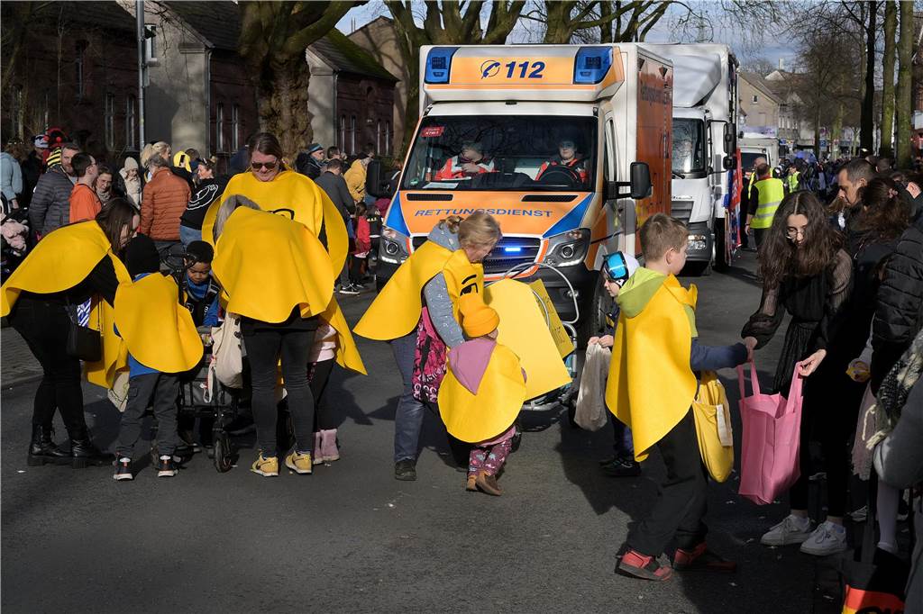 Lünen-Süd feiert Karneval: Über 100 Fotos vom einzigen Umzug der Stadt Eindrücke vom Karnevalsumzug in Lünen-Süd 2024