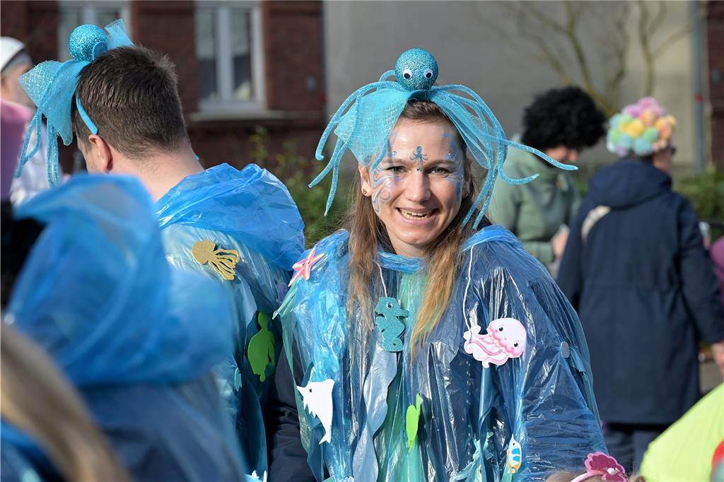 Lünen-Süd feiert Karneval: Über 100 Fotos vom einzigen Umzug der Stadt Eindrücke vom Karnevalsumzug in Lünen-Süd 2024