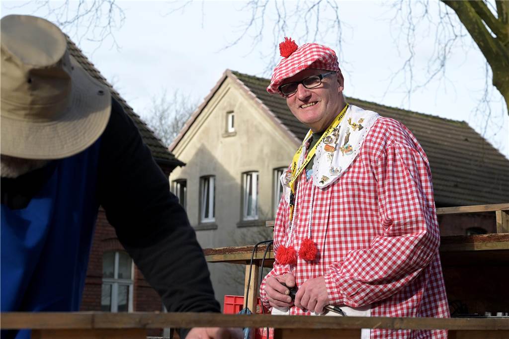 Lünen-Süd feiert Karneval: Über 100 Fotos vom einzigen Umzug der Stadt Eindrücke vom Karnevalsumzug in Lünen-Süd 2024