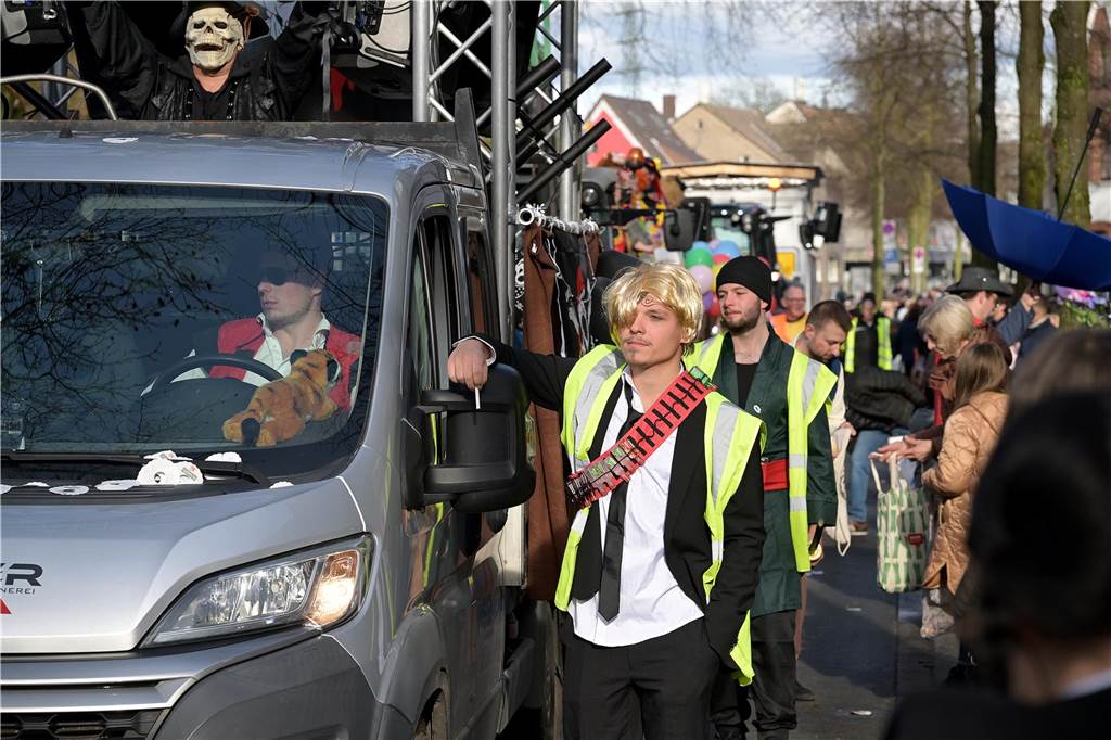 Lünen-Süd feiert Karneval: Über 100 Fotos vom einzigen Umzug der Stadt Eindrücke vom Karnevalsumzug in Lünen-Süd 2024