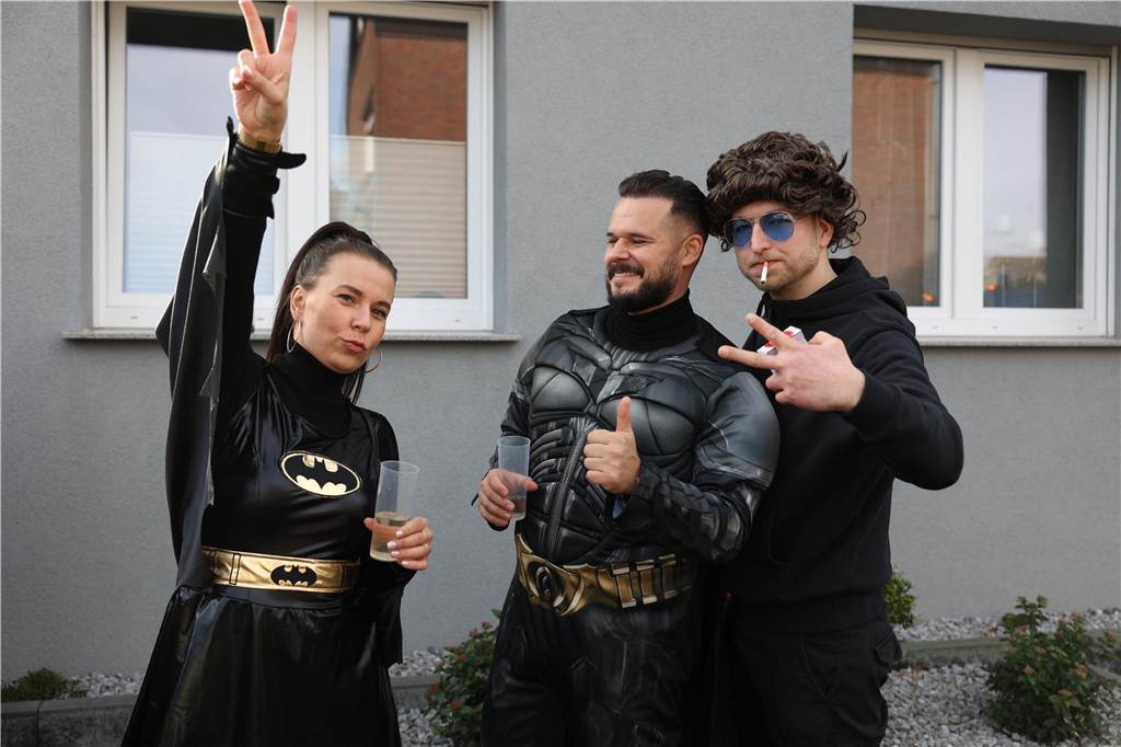 Karneval in Selm: Noch mehr Fotos vom großen Umzug durch Selm Eindrücke vom Karnevalsumzug in Selm 2024