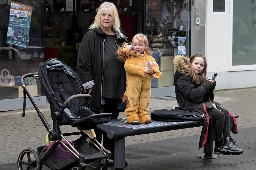 Über 100 Fotos vom Karnevalsumzug: So war Rosenmontag in Werne Eindrücke vom Karnevalsumzug in Werne 2024