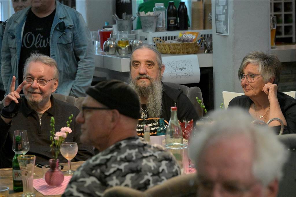 Eindrücke vom Konzert der 60 s / 70 s Oldie Connection in der Alten Kaffeerösterei in Lünen an der Cappenberger Straße.