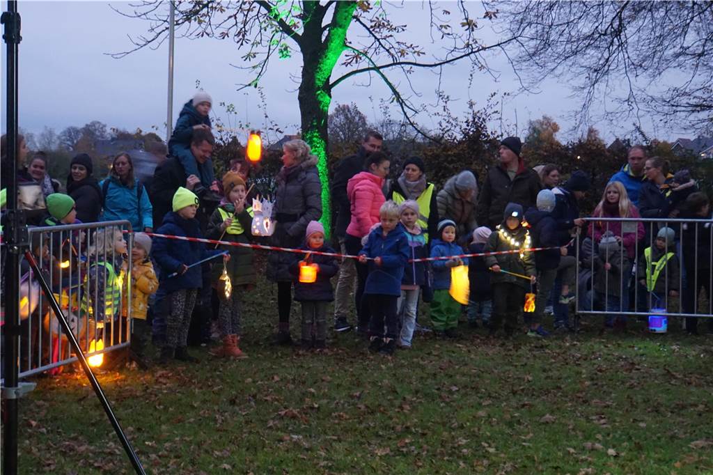 Eindrücke vom Martinsumzug in Herbern am Freitag (15. November).