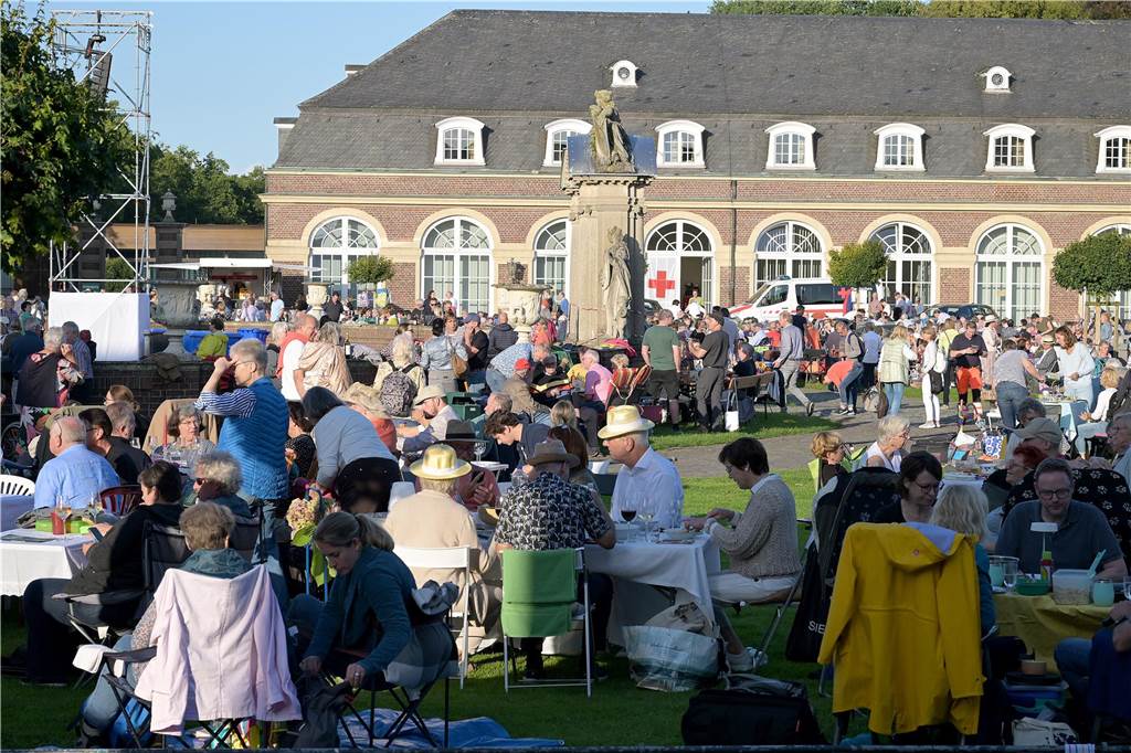 Eindrücke vom Open-Air-Konzert am Schloss Nordkirchen