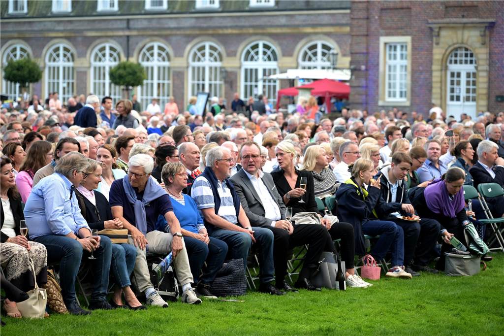Eindrücke vom Open-Air-Konzert am Schloss Nordkirchen