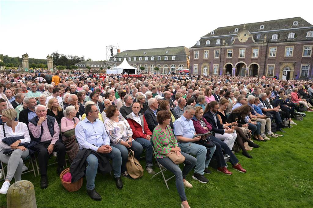 Eindrücke vom Open-Air-Konzert am Schloss Nordkirchen