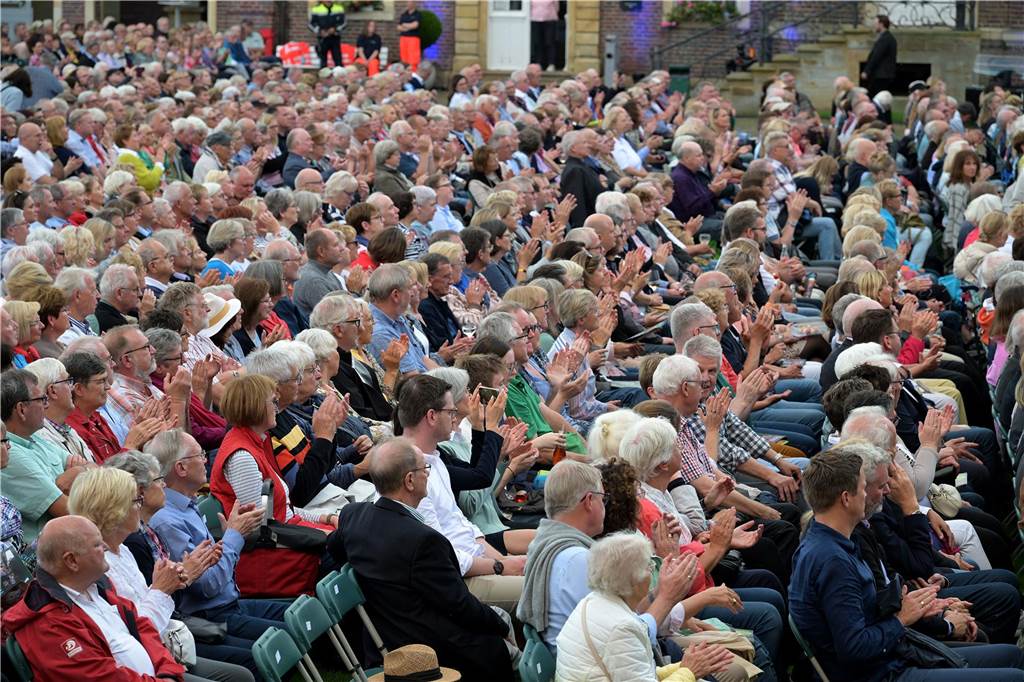 Eindrücke vom Open-Air-Konzert am Schloss Nordkirchen