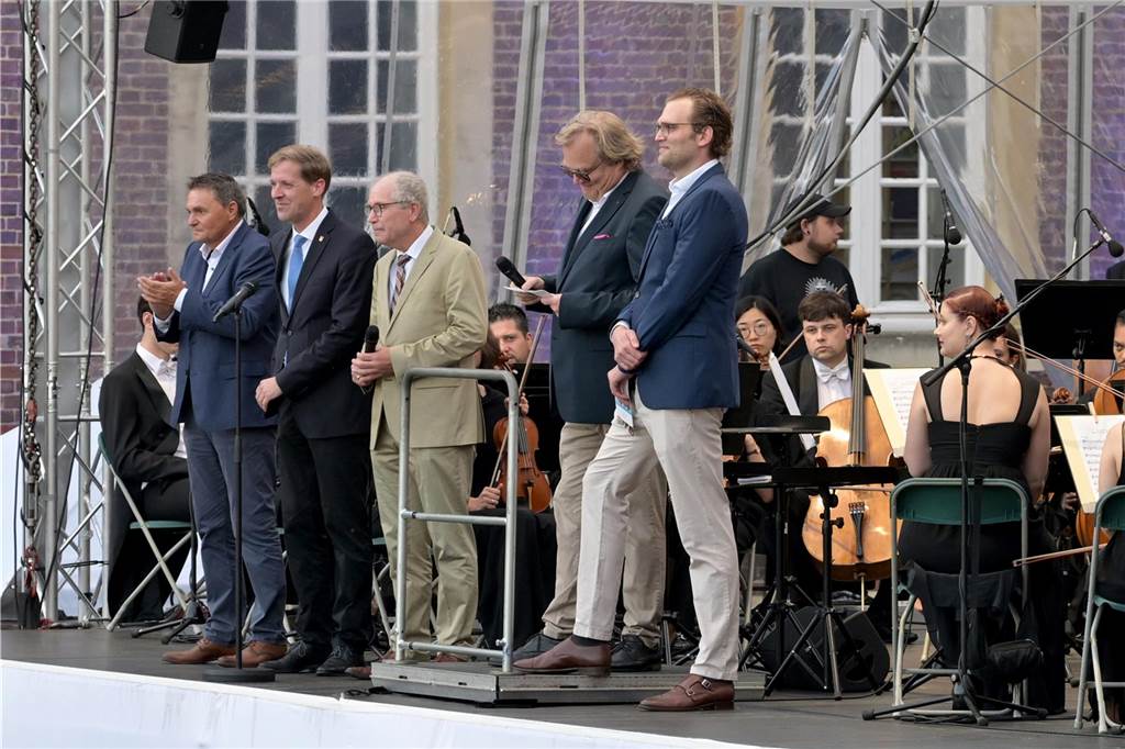 Eindrücke vom Open-Air-Konzert am Schloss Nordkirchen