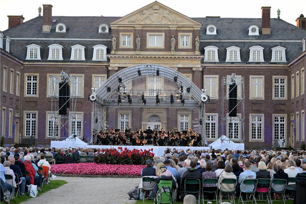 Eindrücke vom Open-Air-Konzert am Schloss Nordkirchen