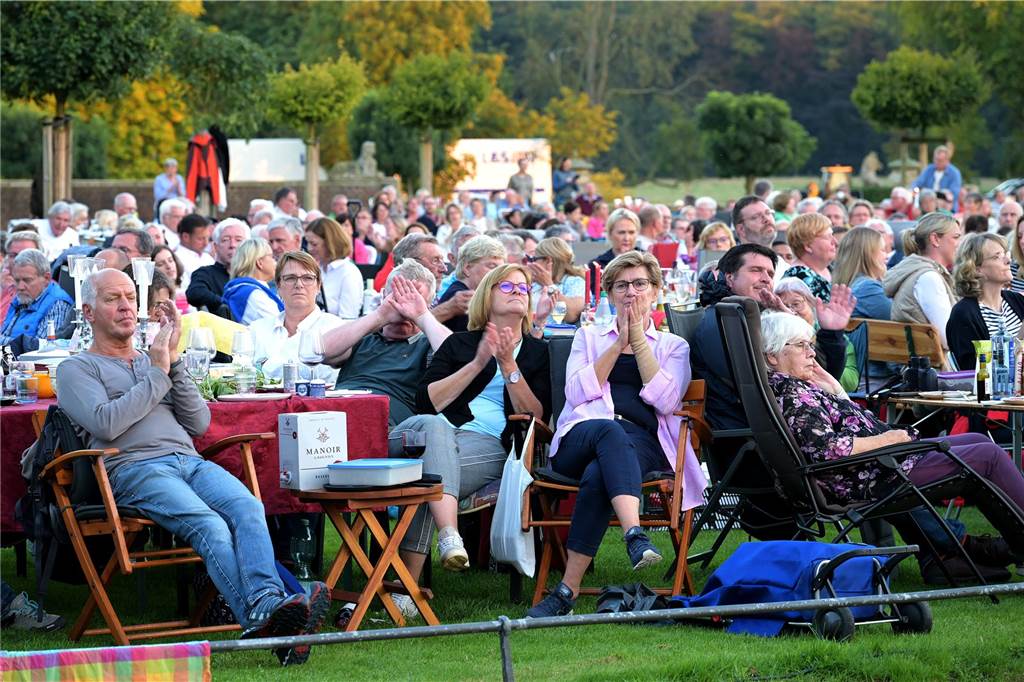 Eindrücke vom Open-Air-Konzert am Schloss Nordkirchen
