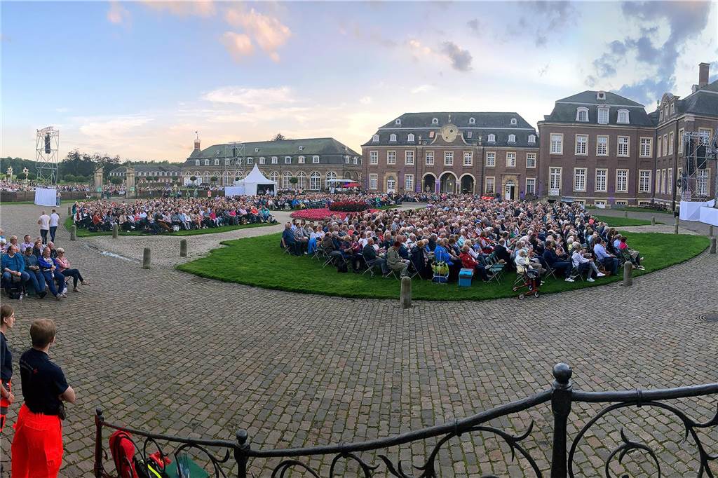 Eindrücke vom Open-Air-Konzert am Schloss Nordkirchen