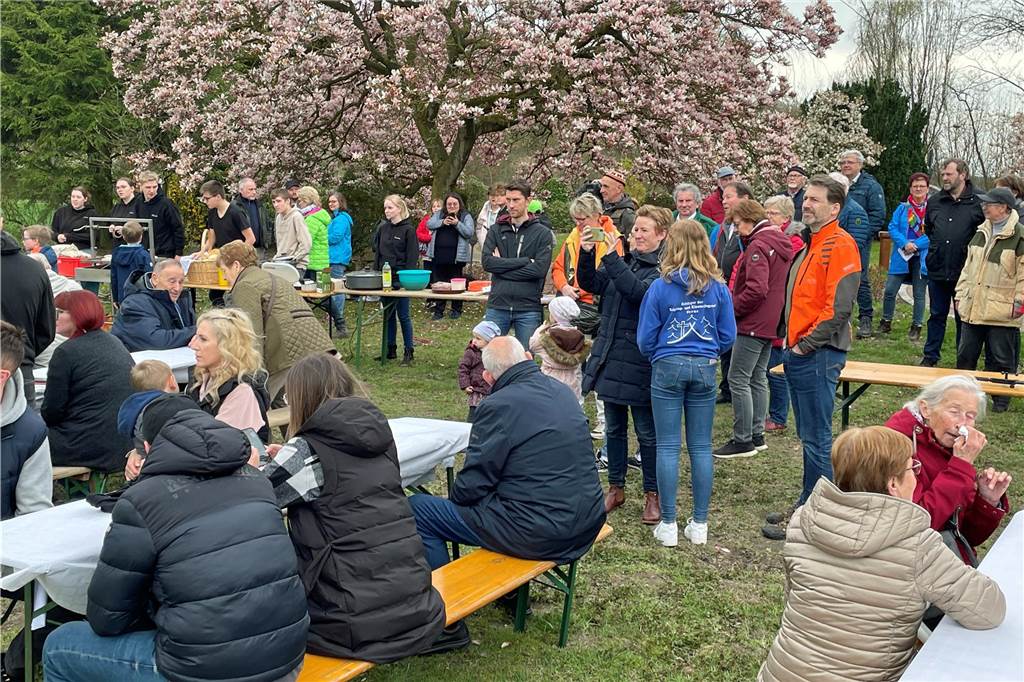 Eindrücke vom Osterfeuer 2023 der Kolpingsfamilie Werne.