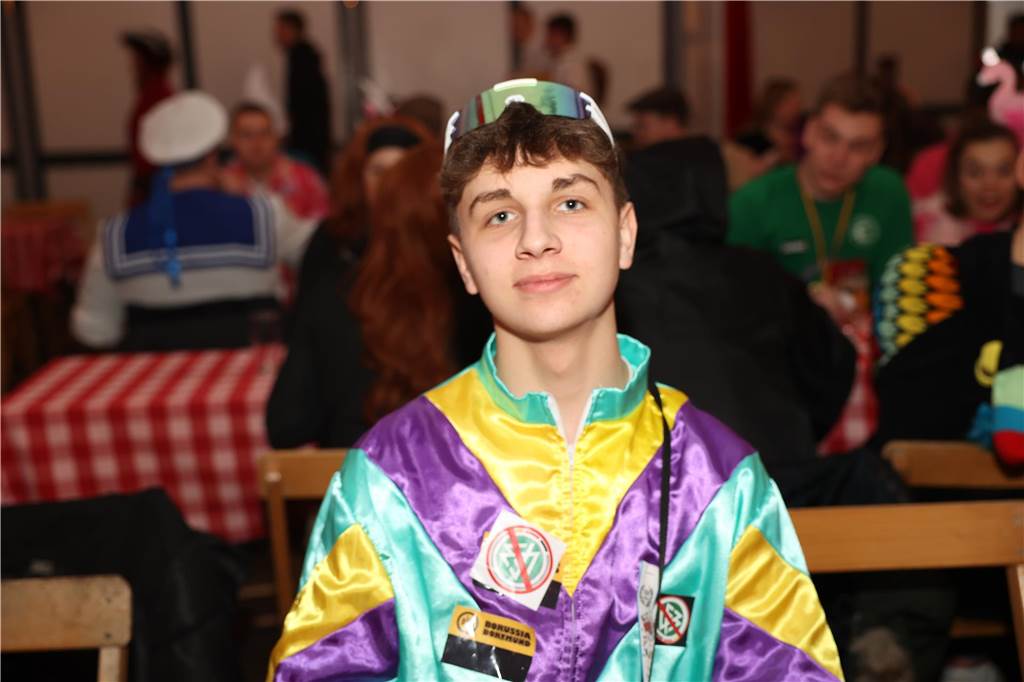 Super Stimmung beim Karneval in Olfen: Über 100 Bilder vom Prinzenball Eindrücke vom Prinzenball in Olfen am Sonntagabend