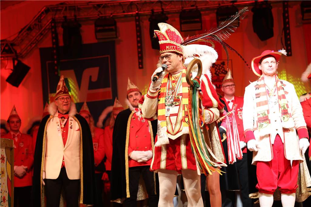 Super Stimmung beim Karneval in Olfen: Über 100 Bilder vom Prinzenball Eindrücke vom Prinzenball in Olfen am Sonntagabend